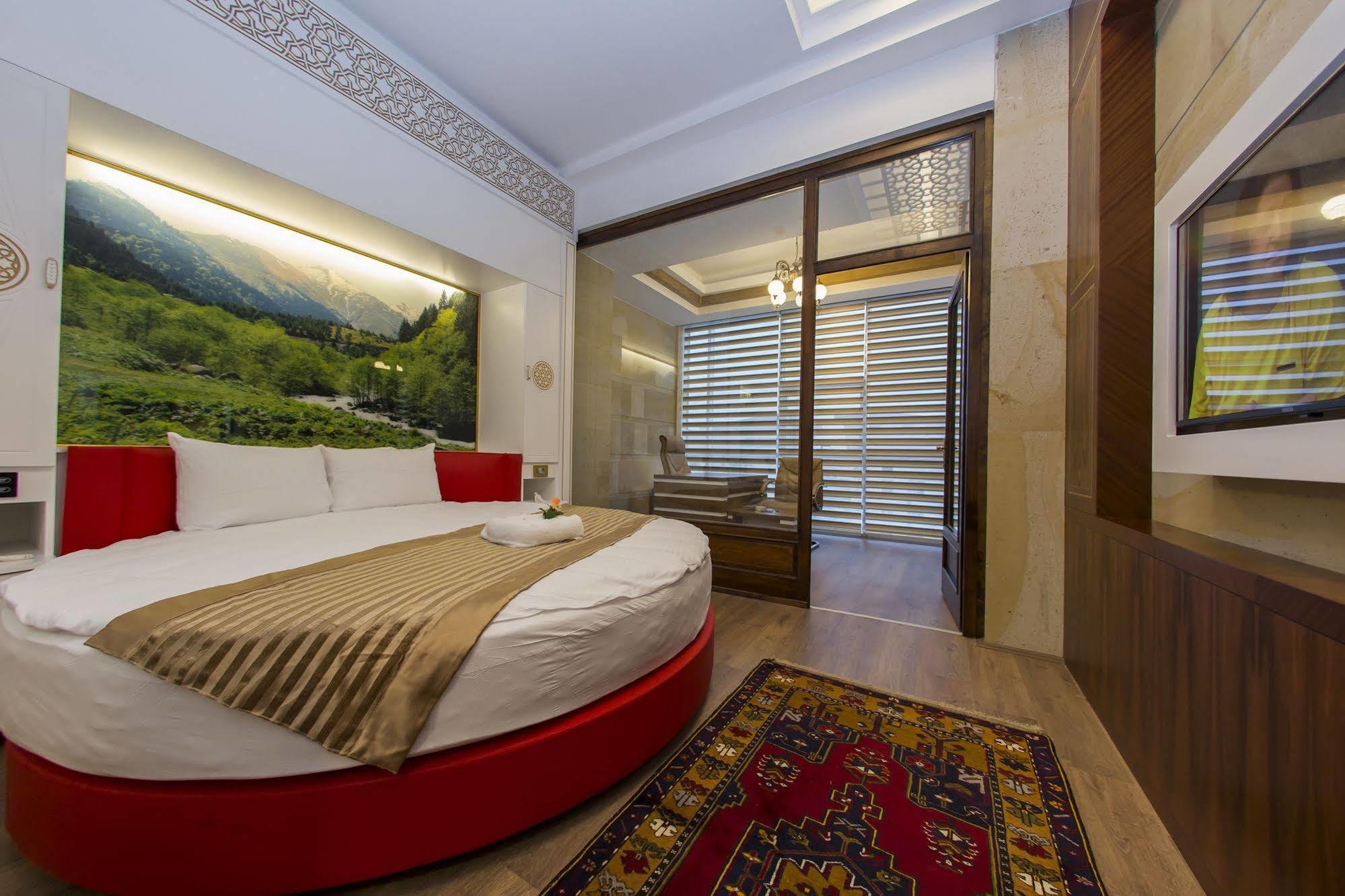 קוניה Gherdan Gold Hotel מראה חיצוני תמונה